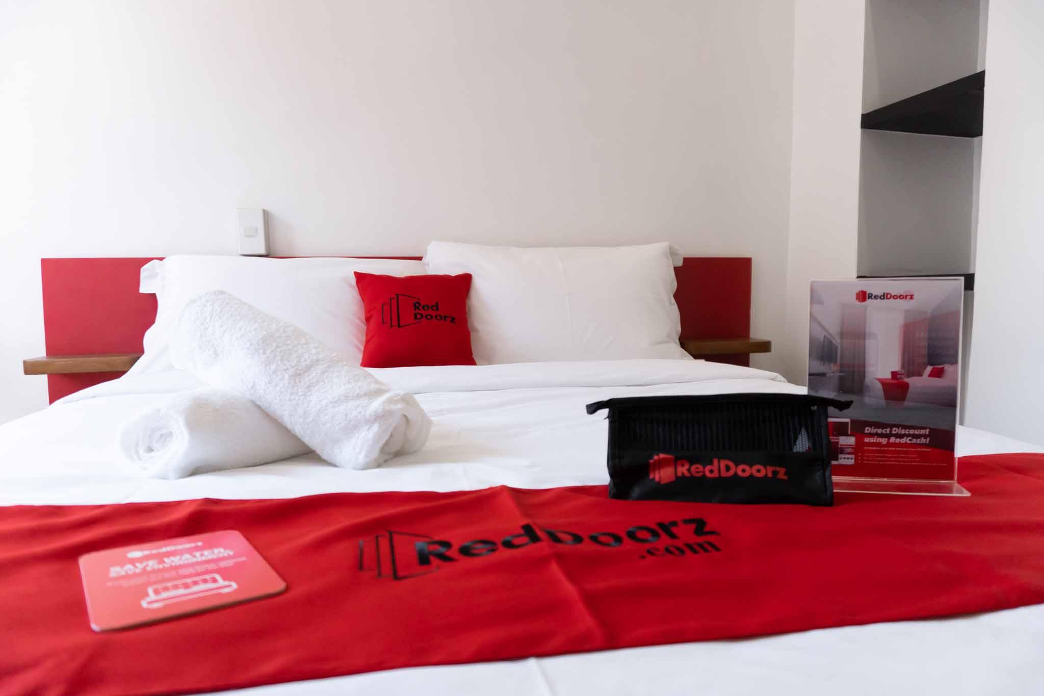 Reddoorz Plus At Mm Hotel Las Pinas Former Reddoorz Plus Near Bamboo Organ Eksteriør bilde